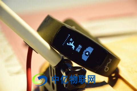 物聯(lián)網(wǎng)卡技術(shù)如何開(kāi)啟智能穿戴系統(tǒng)新模式，影響智能穿戴市場(chǎng)？